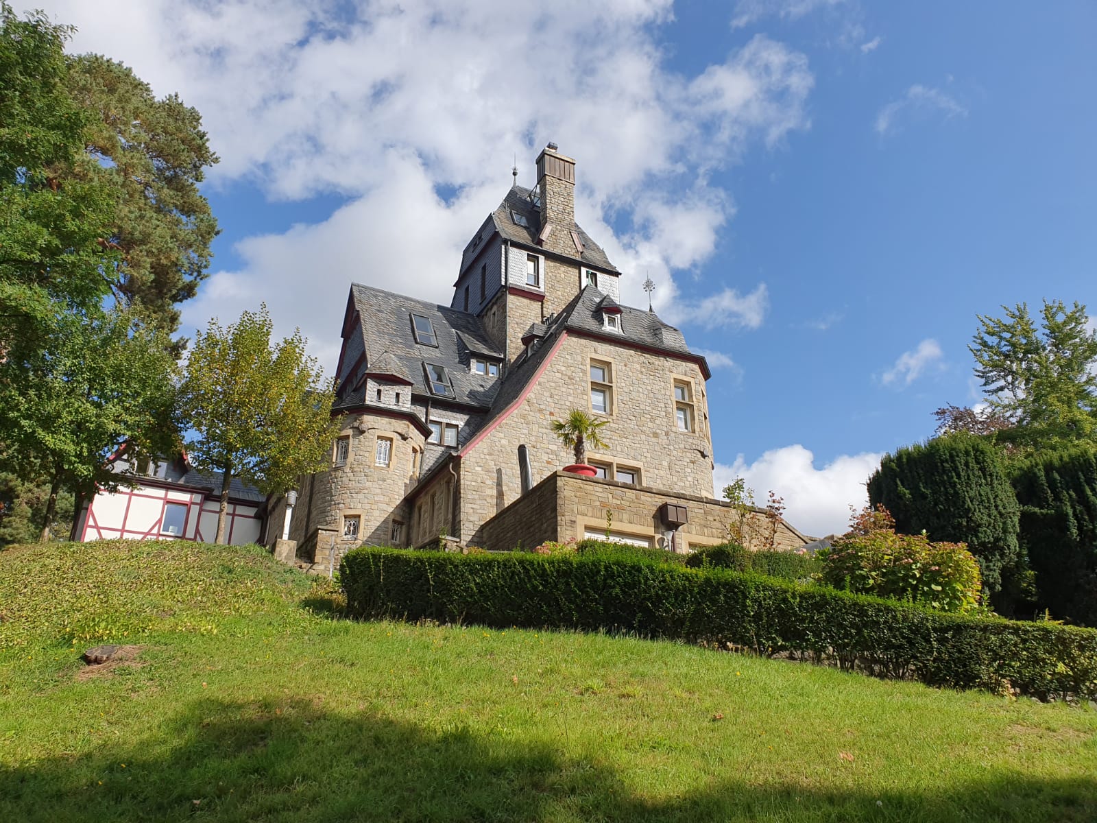 FaBü Garten und Landschaftsbau GmbH in Müllheim an der Ruhr Haus Ficht